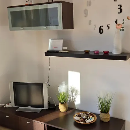 Nora In Almyrida Apartment *